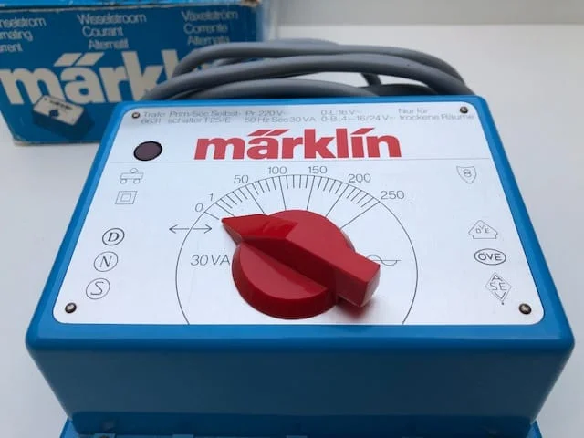 Marklin 6631 transformator 30va blauw - Afbeelding 3