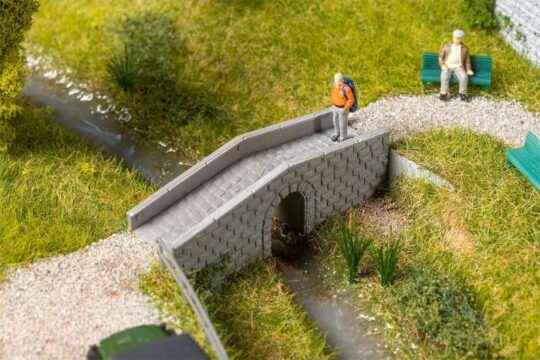 Faller H0 Kleine stenen brug 180006